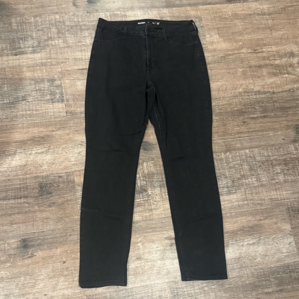 Old Navy Women’s WOW Straight Leg Jean - Sz 12 Tall
